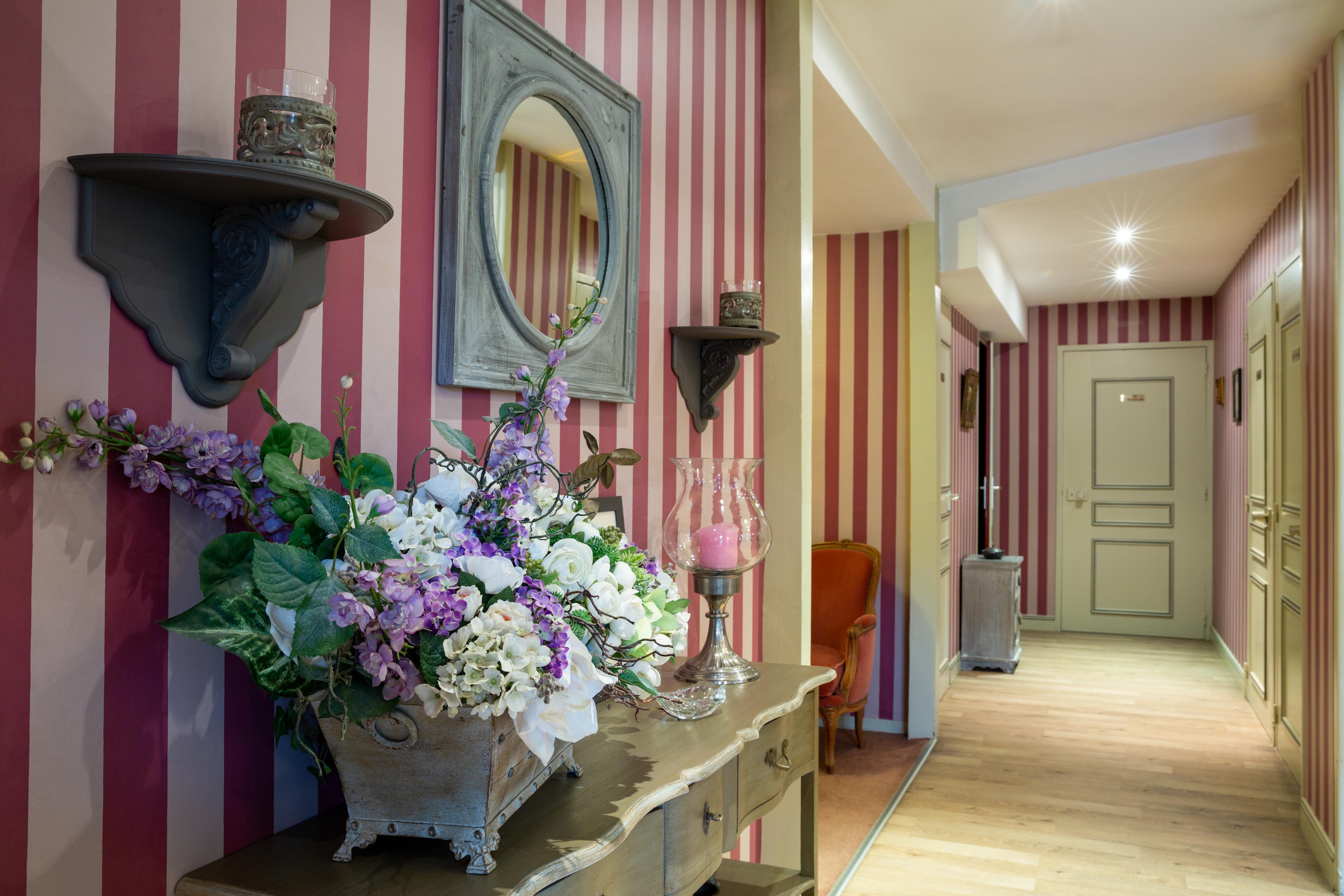 The Originals City, Le Cottage Hotel, Bruay-La-Buissiere Luaran gambar