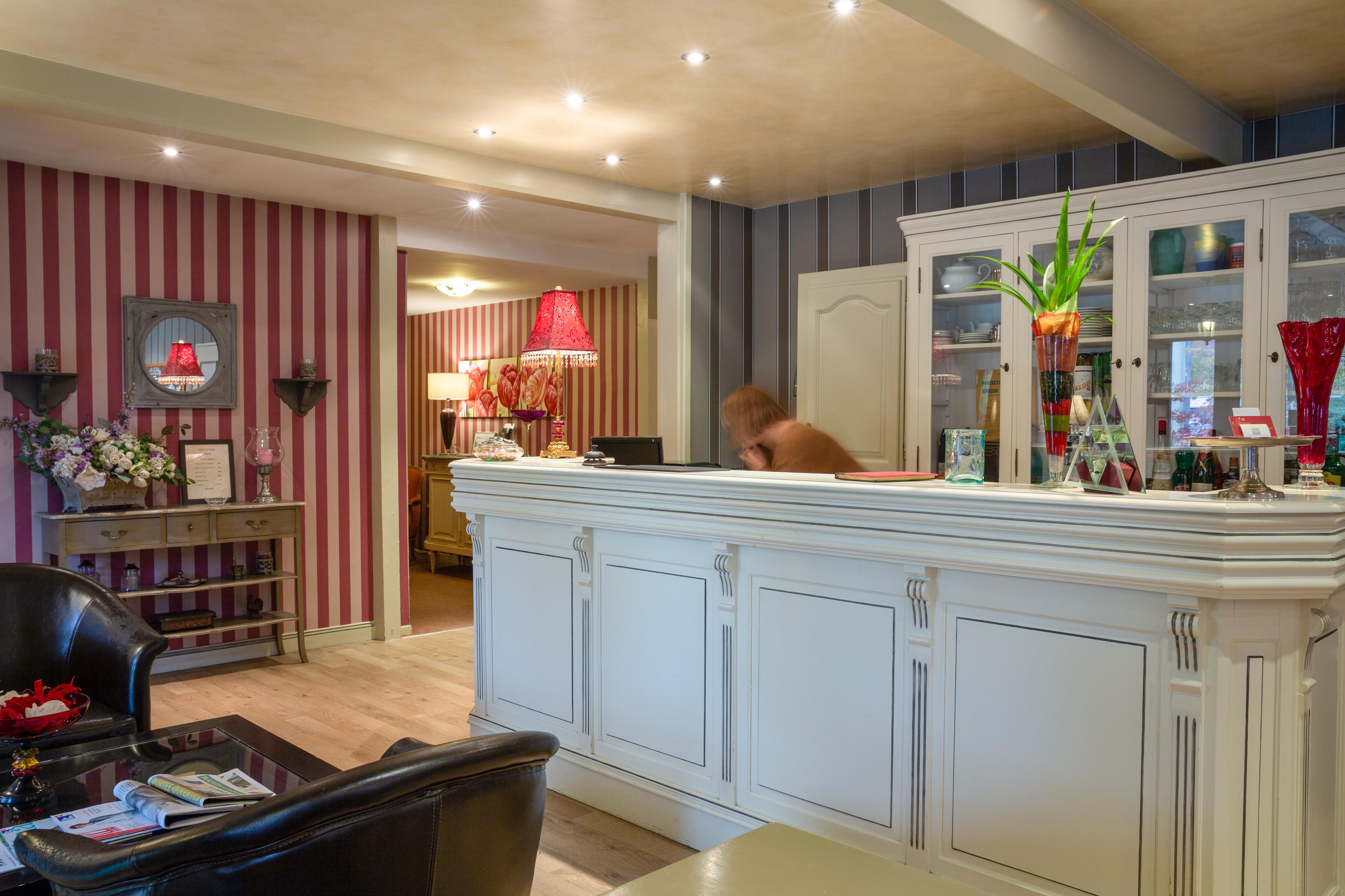 The Originals City, Le Cottage Hotel, Bruay-La-Buissiere Luaran gambar
