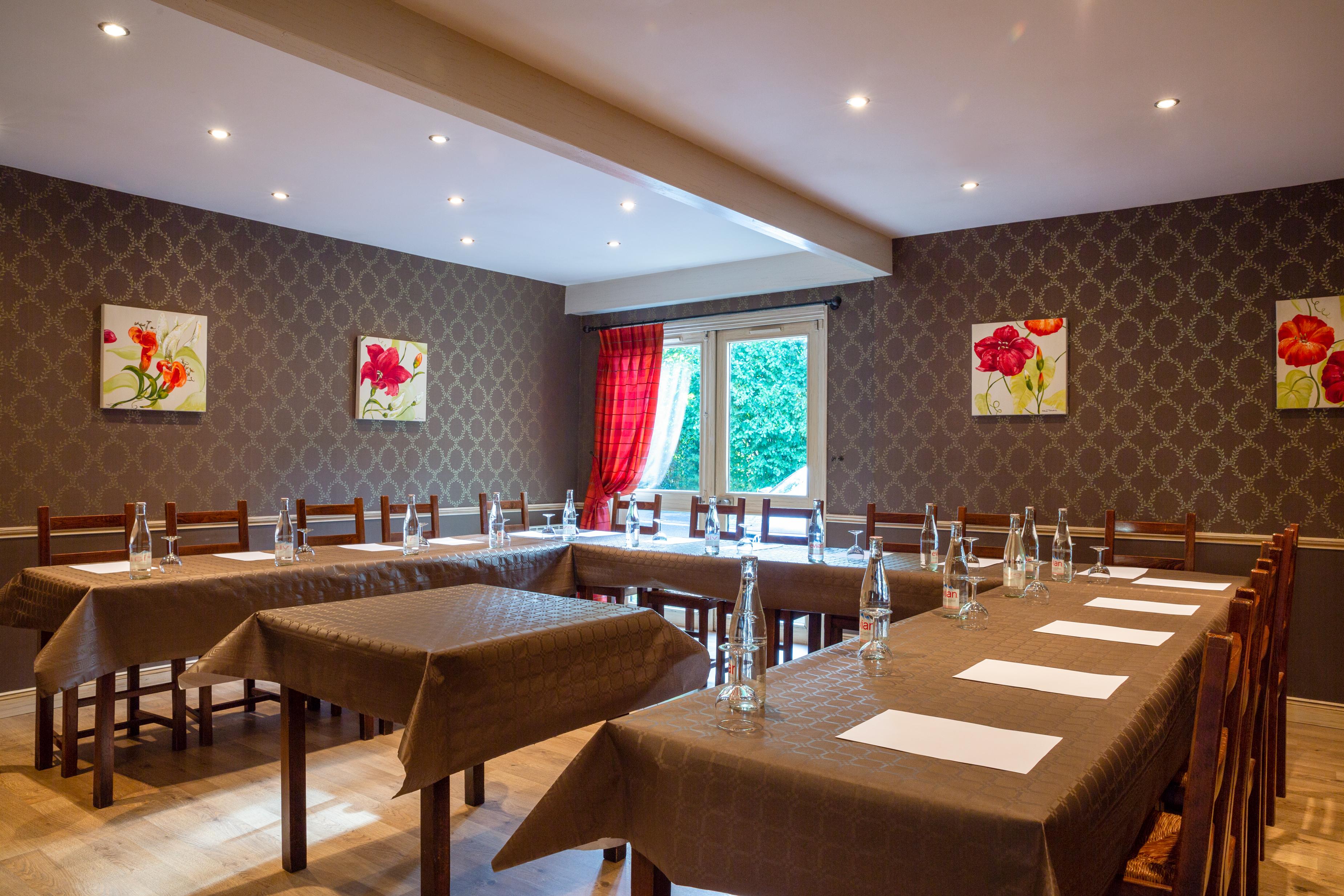 The Originals City, Le Cottage Hotel, Bruay-La-Buissiere Luaran gambar